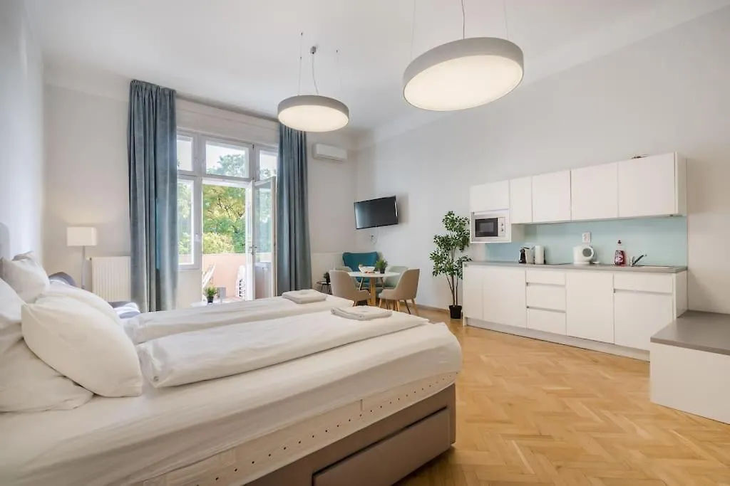 Klauzal Garden City Apartments Budapest