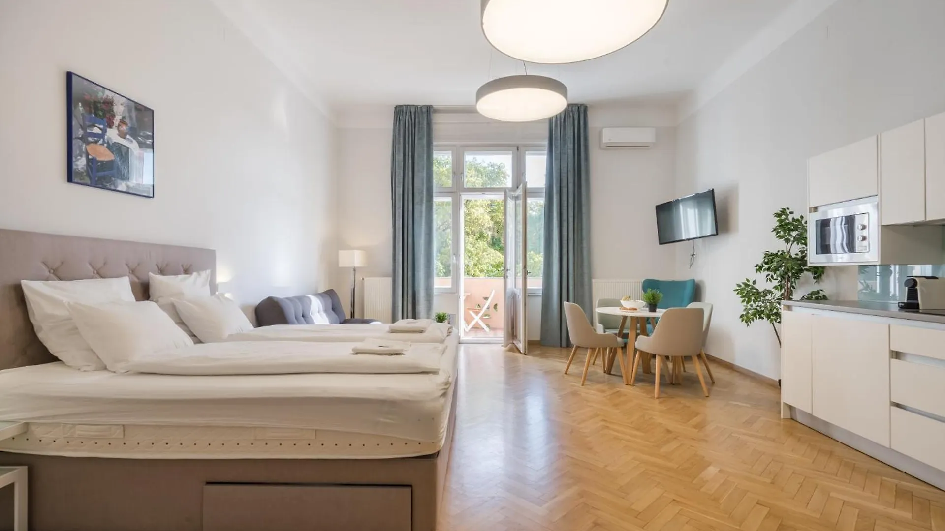 Klauzal Garden City Apartments Budapest